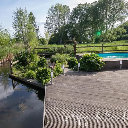 Holiday home Le Refuge Du Bois D'amour Arnieres-sur-Iton
