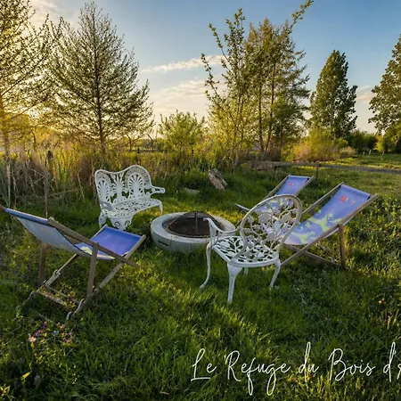 Le Refuge Du Bois D'amour Holiday home Arnieres-sur-Iton